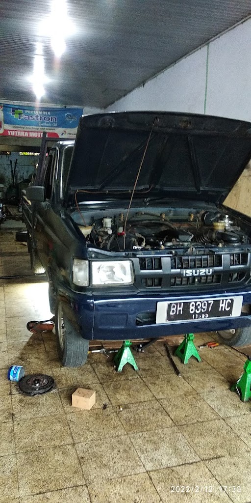 Bengkel Mobil Yutaka