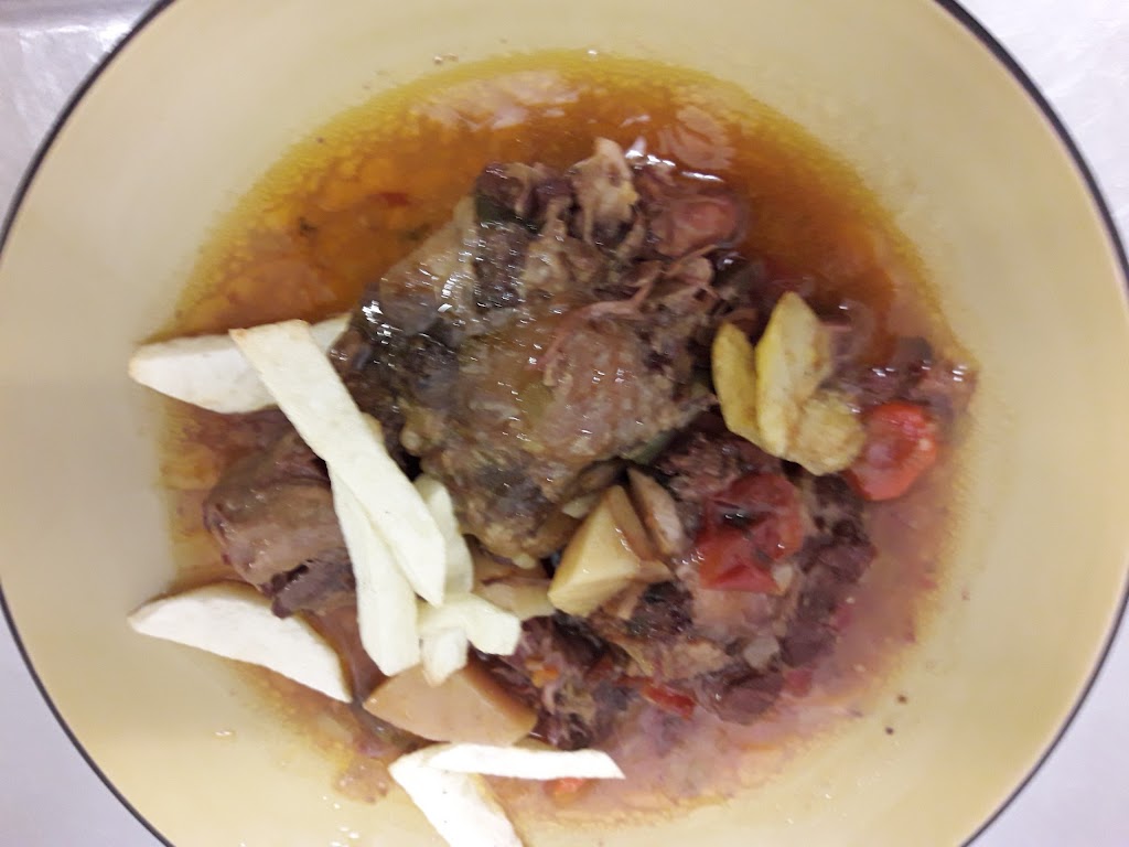 Bar Cafeteria La Cadiera del Somontano — Comida y bebida