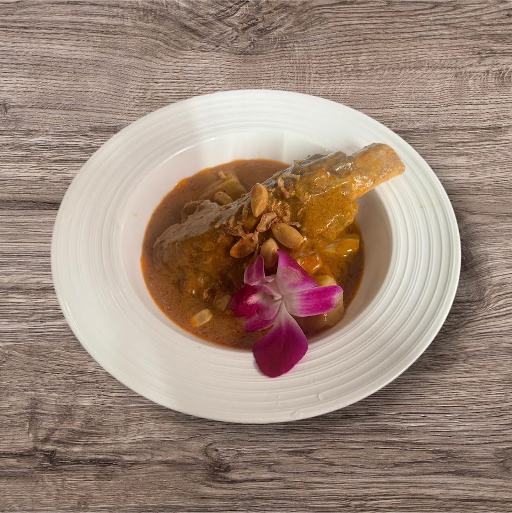 SISAKET THAI KITCHEN