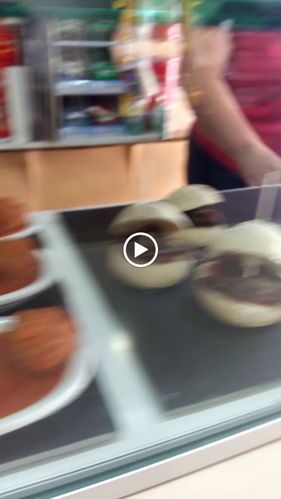 Bar Restaurant Mediterraneo — Videos
