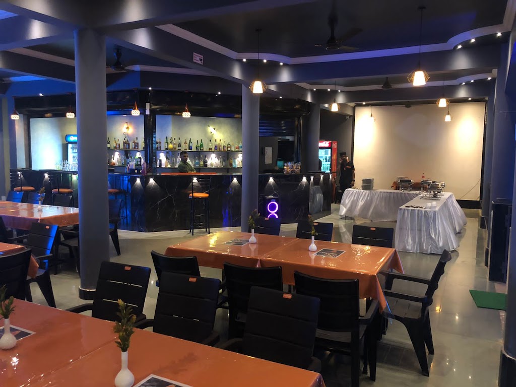 Fun Frolic Family Restaurant Bar