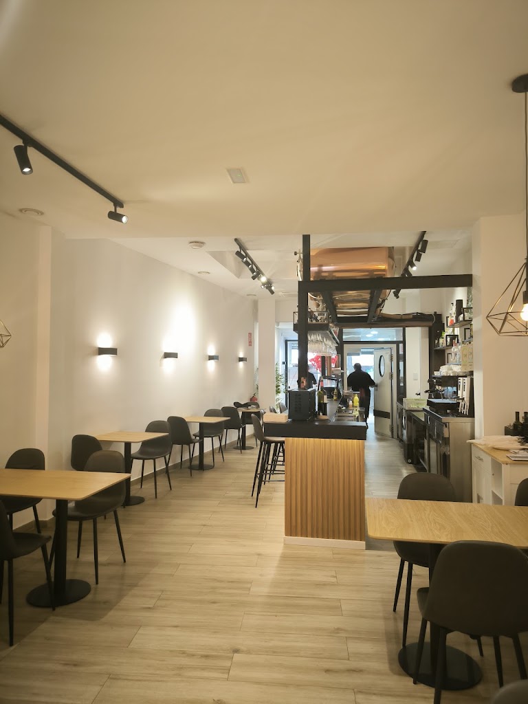Lamarca Gastrobar — Ambiente