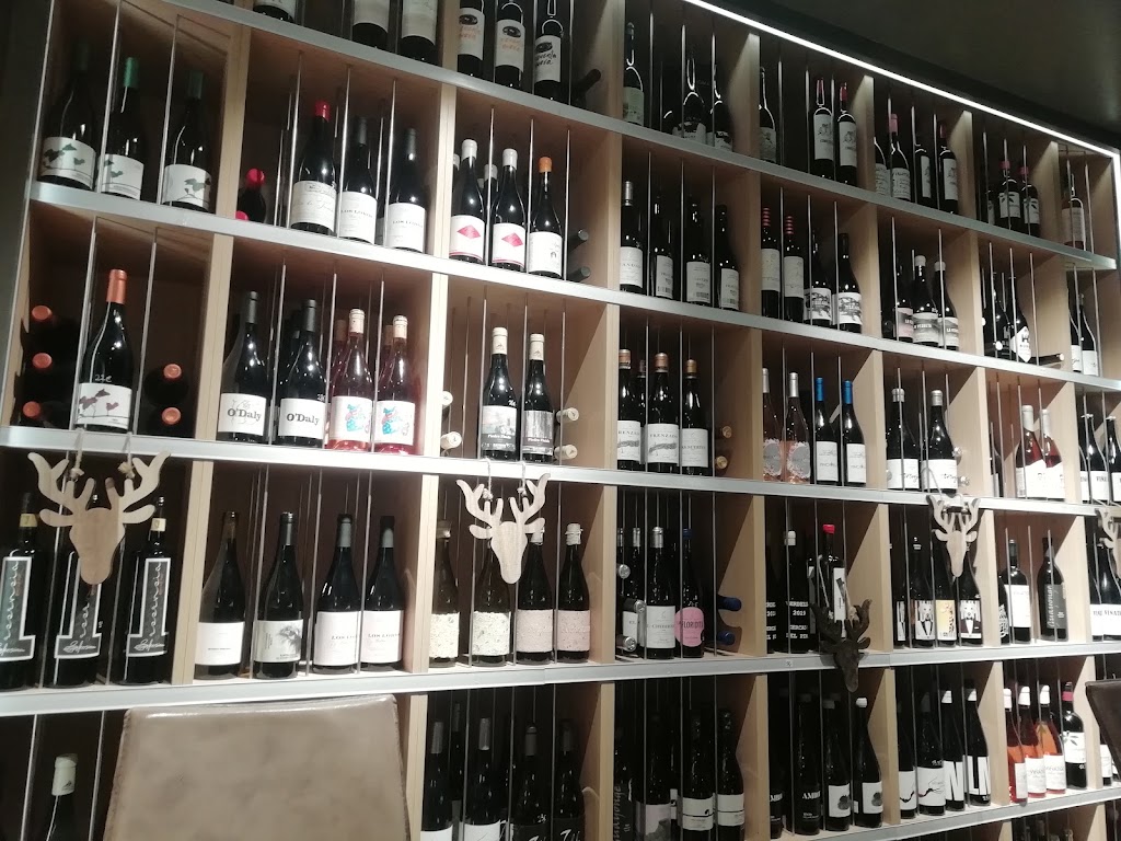Malaka Restaurant — Ambiente