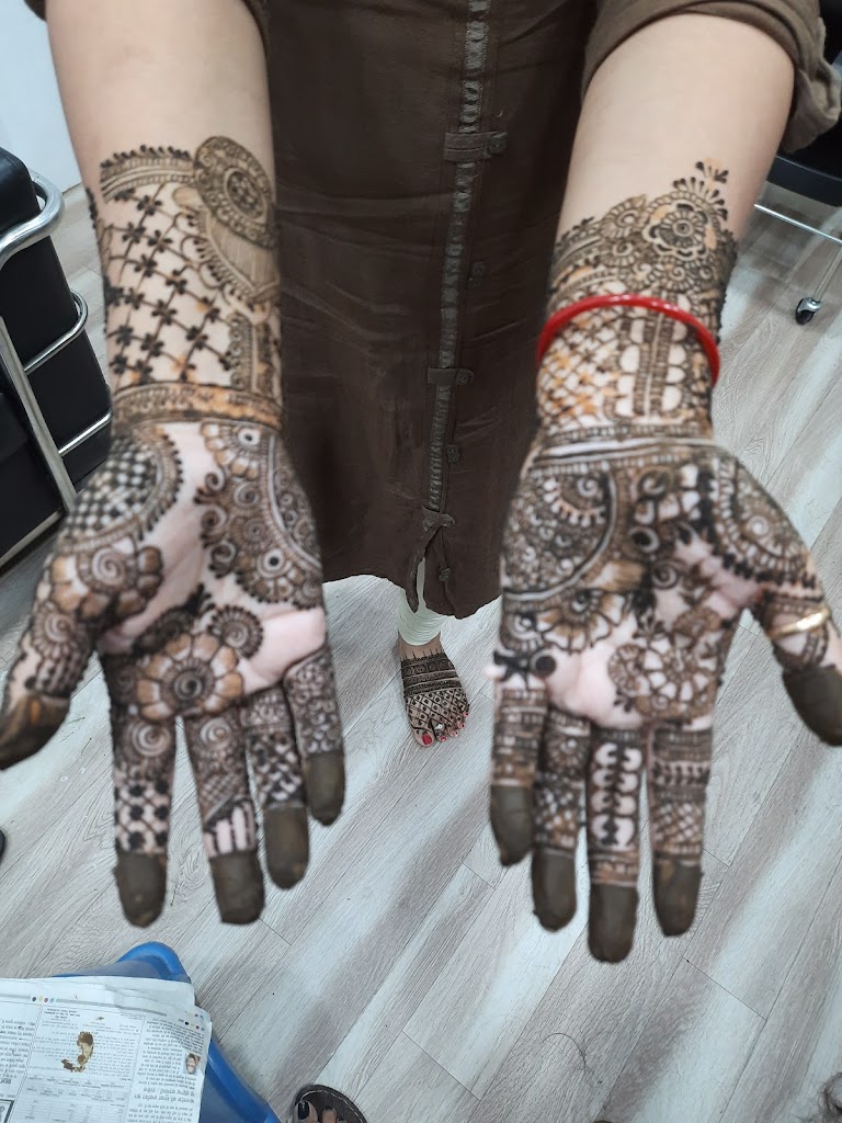 The Matrix Unisex Salon