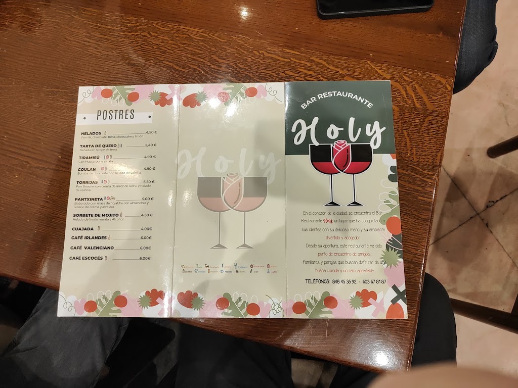 Holy Cafe-Bar — Mas recientes