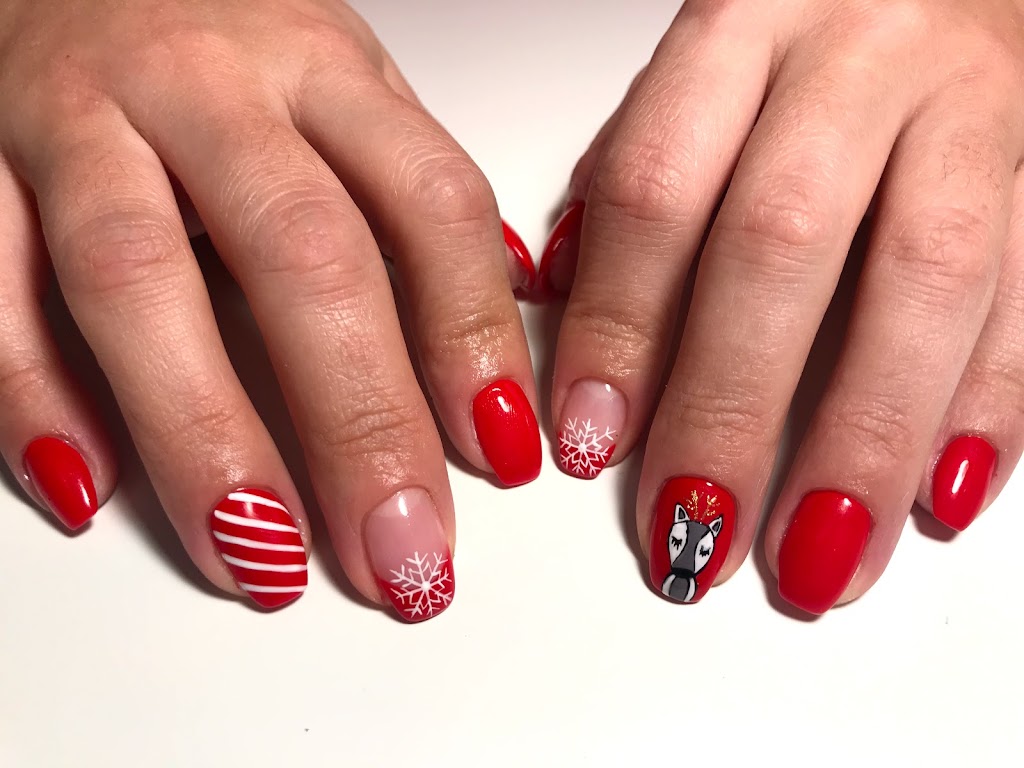 Glow Centro de Estetica — Manicura
