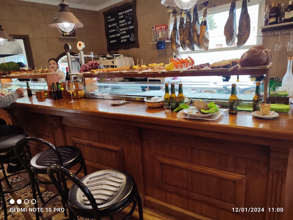Bar EL CASTILLO — Ambiente