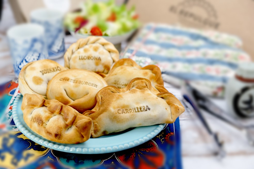 El Repulgue - Empanadas — Comida y bebida