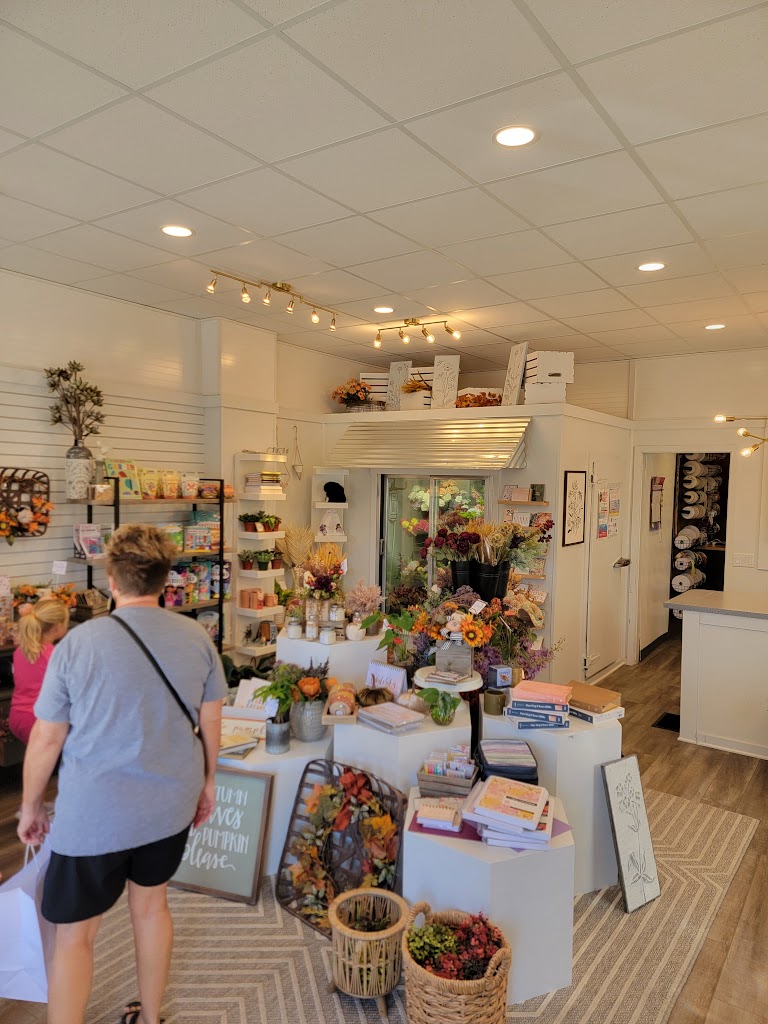 Carmen's Flowers Uptown