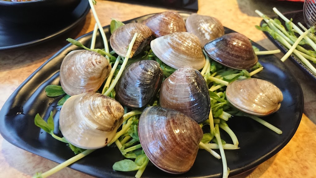 川上精緻鍋物/新竹美食/新竹高CP麻辣火鍋/新竹鍋物/福華飯店必吃/ 龍蝦A5和牛 的照片