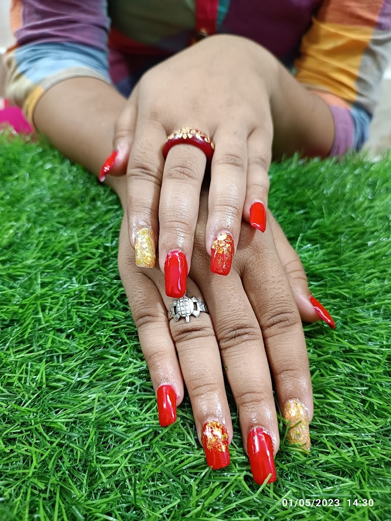 Aparna S Makeover Nail Art