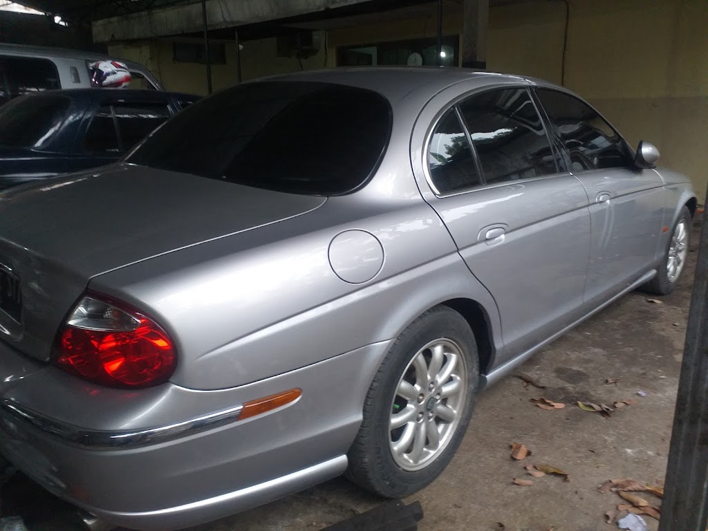 Bengkel mobil setia kawan pak maryoto