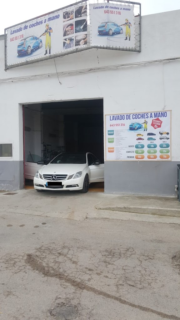 Lavado de coches a mano