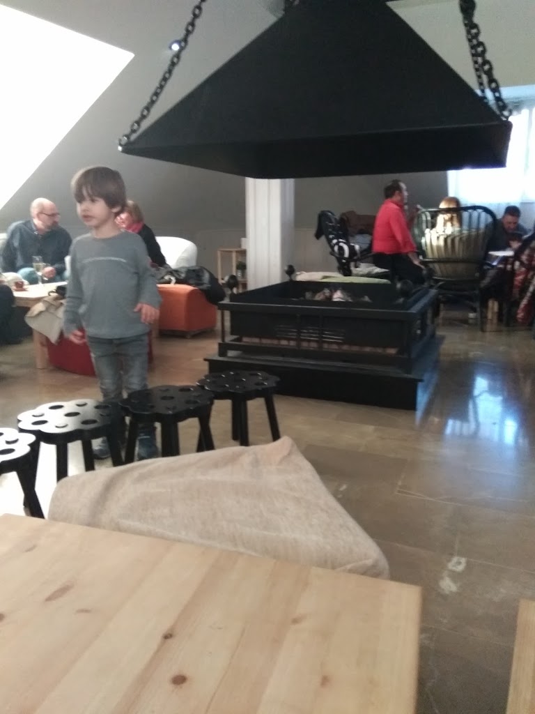 Taberna "La Guardilla" — Ambiente