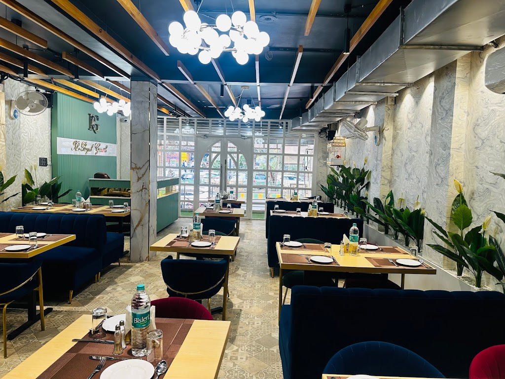 The Royal Garnish Vegetarian Restaurant