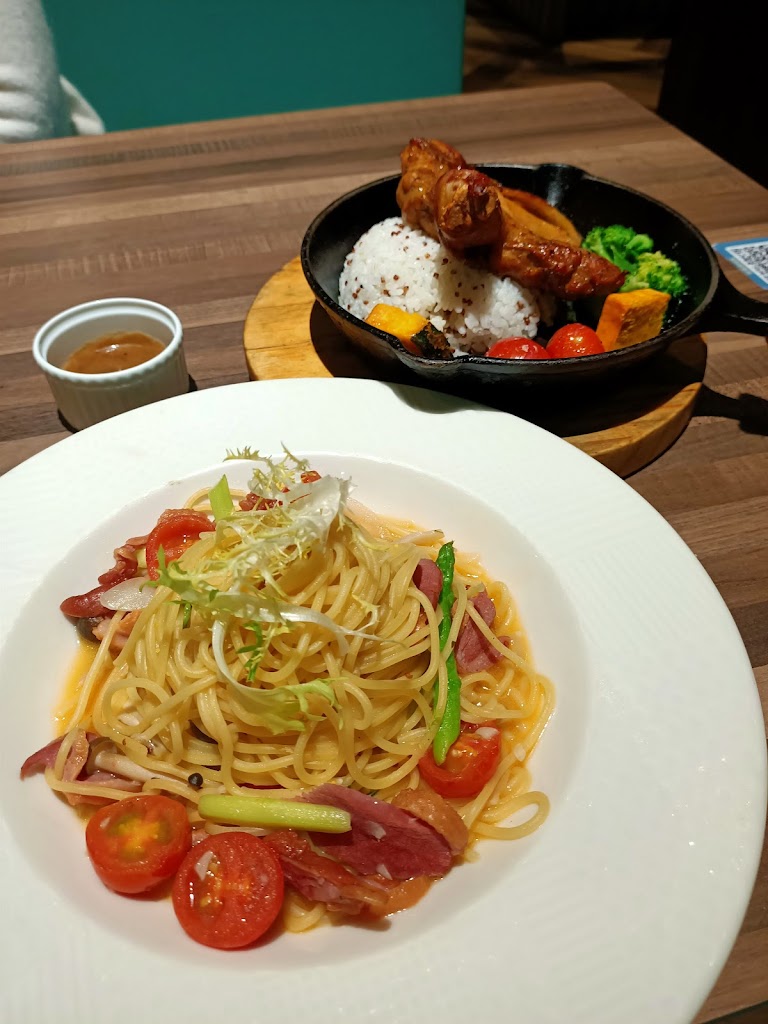 Mövenpick Café -莫凡彼台中文心秀泰店 的照片