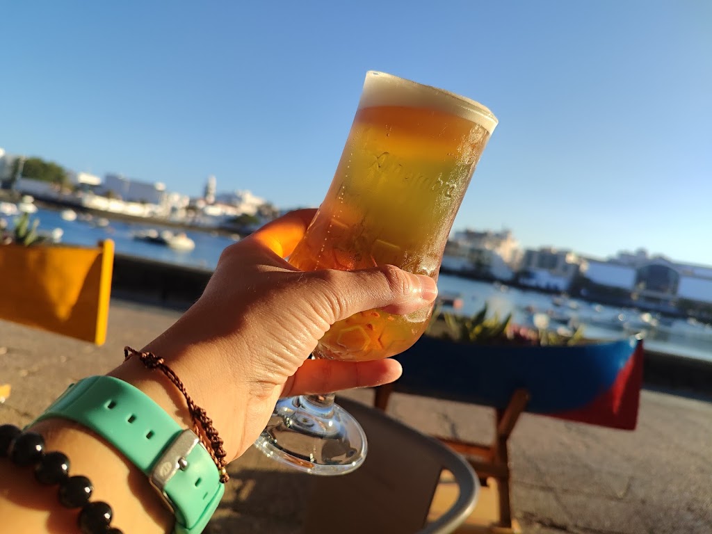 Restaurante La Chalana Del Charco — Comida y bebida