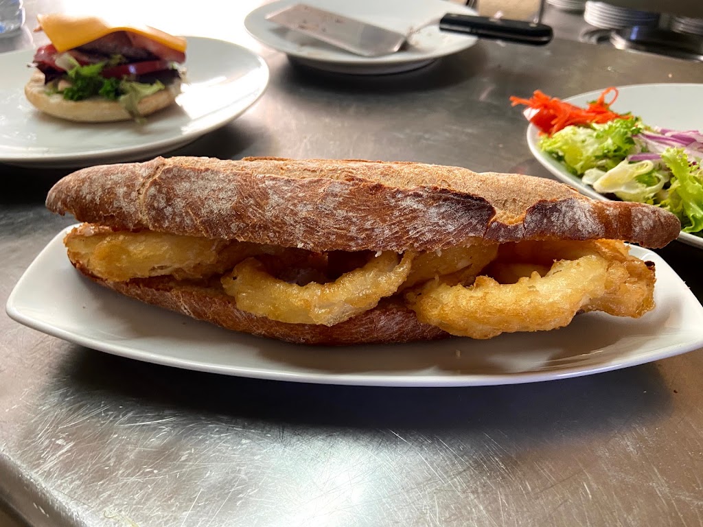 Restaurante Olympia Piscina — Comida y bebida