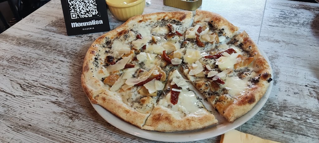 Monnalisa Pizzeria — Pizza