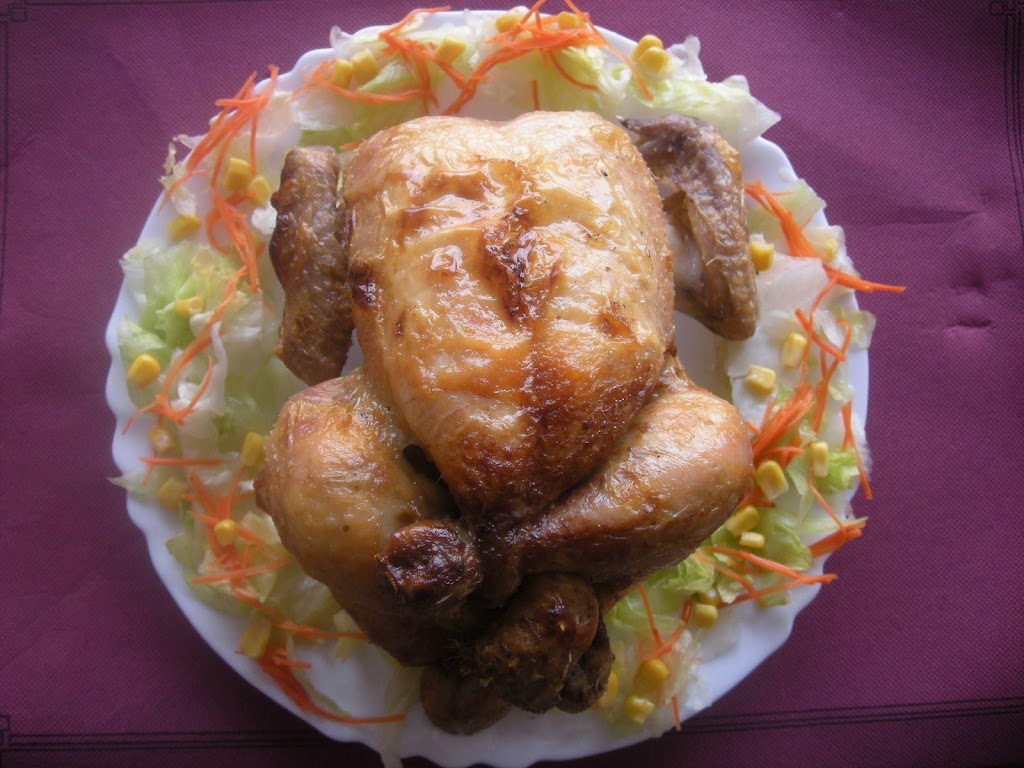 Pollos El Dorado Chipiona — Comida y bebida