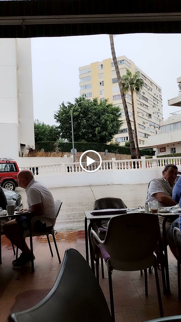 The Jollie Collies Tavern — Videos
