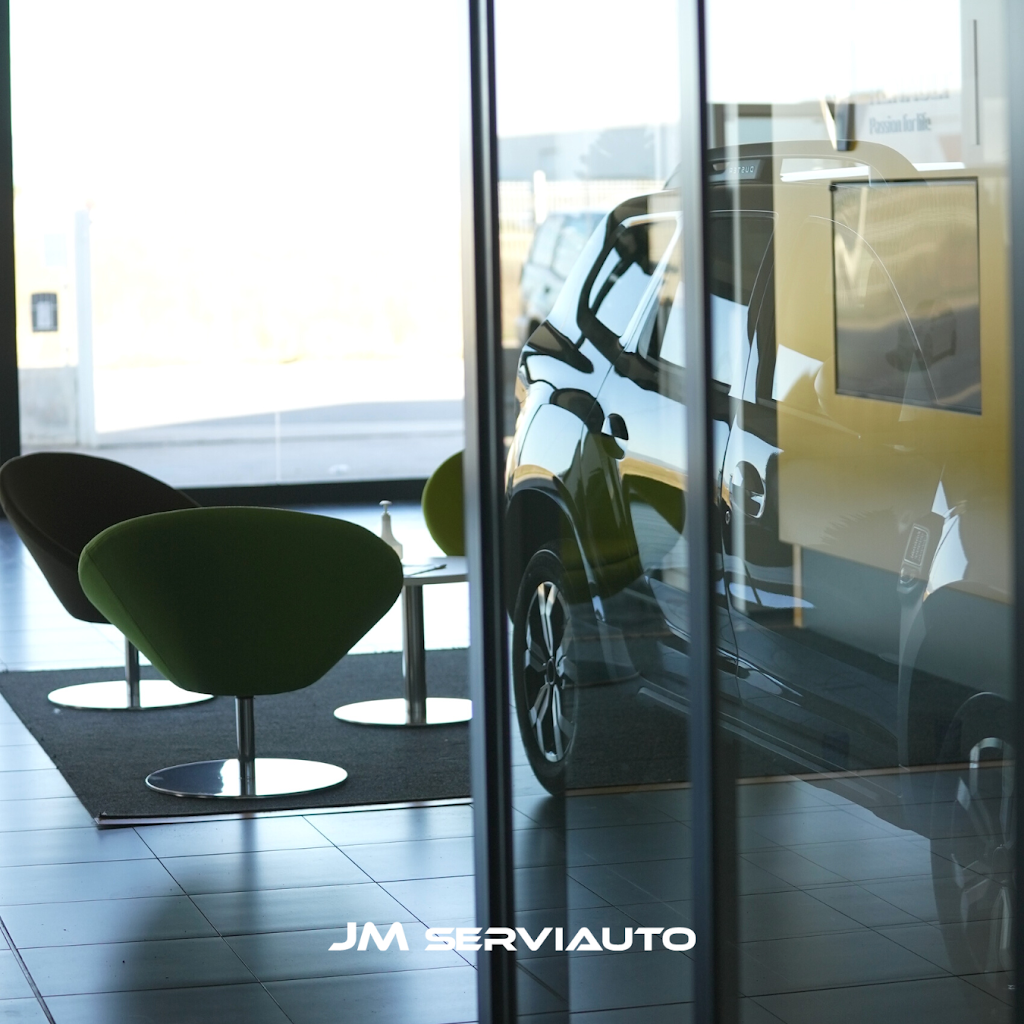 JM Serviauto - Dacia - Renault — Interior