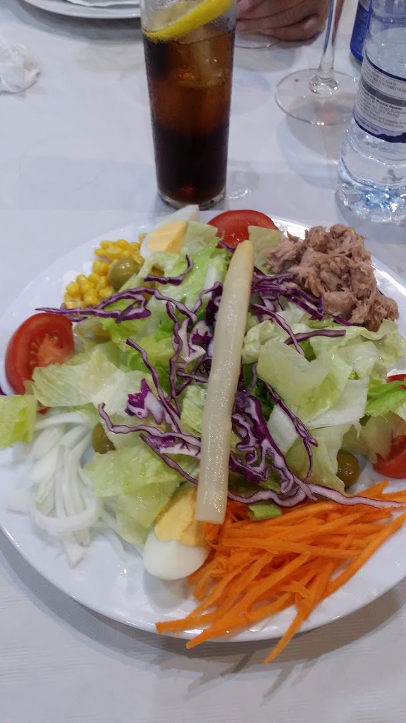 Bocateria Cerveseria Gaudi — Comida y bebida