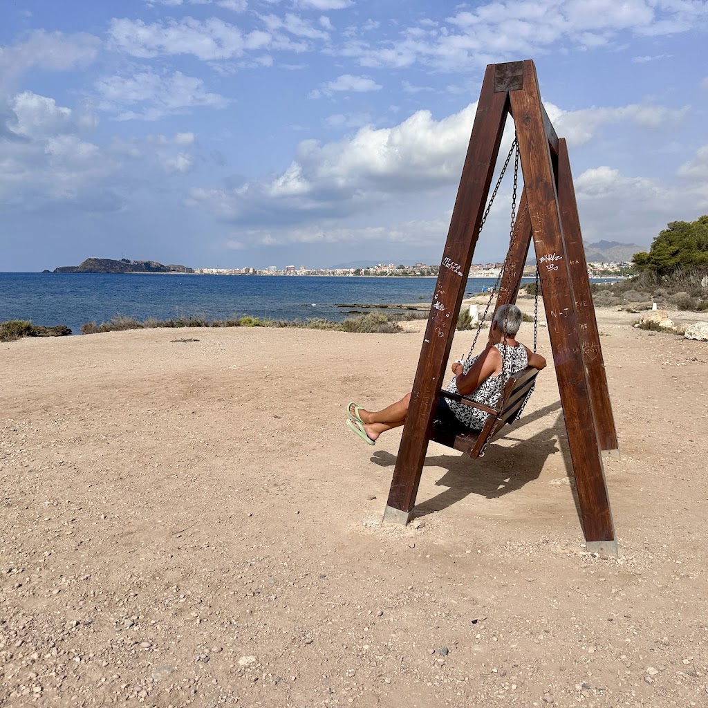 Mirador con Banco balancin