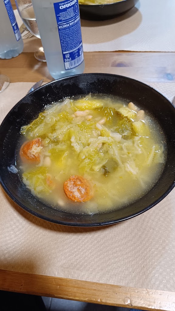 Viana Bar Restaurante — Caldo de pollo