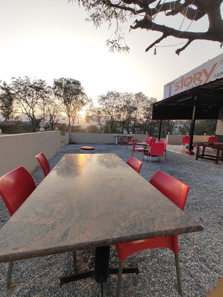 T Story Cafe