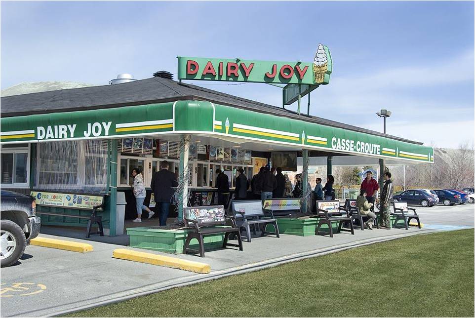 Dairy Joy Snack Bar in Thetford Mines