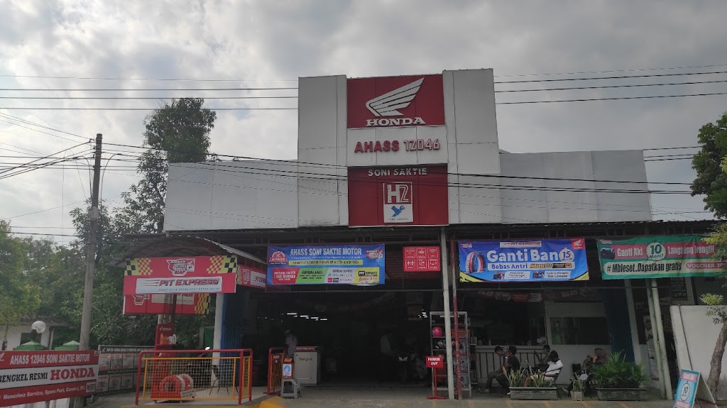 Ahass 12046 Soni Saktie Motor Bojonegoro