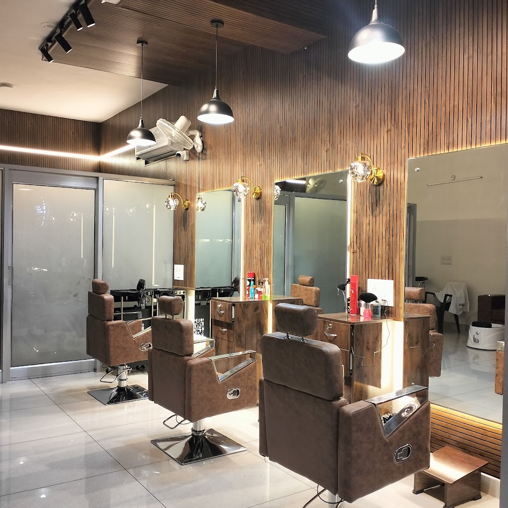 Zara Hair Lounge Unisex Salon