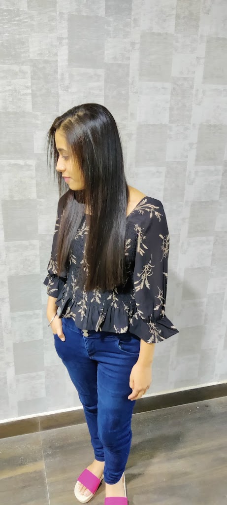 A Star Fashion Unisex Salon