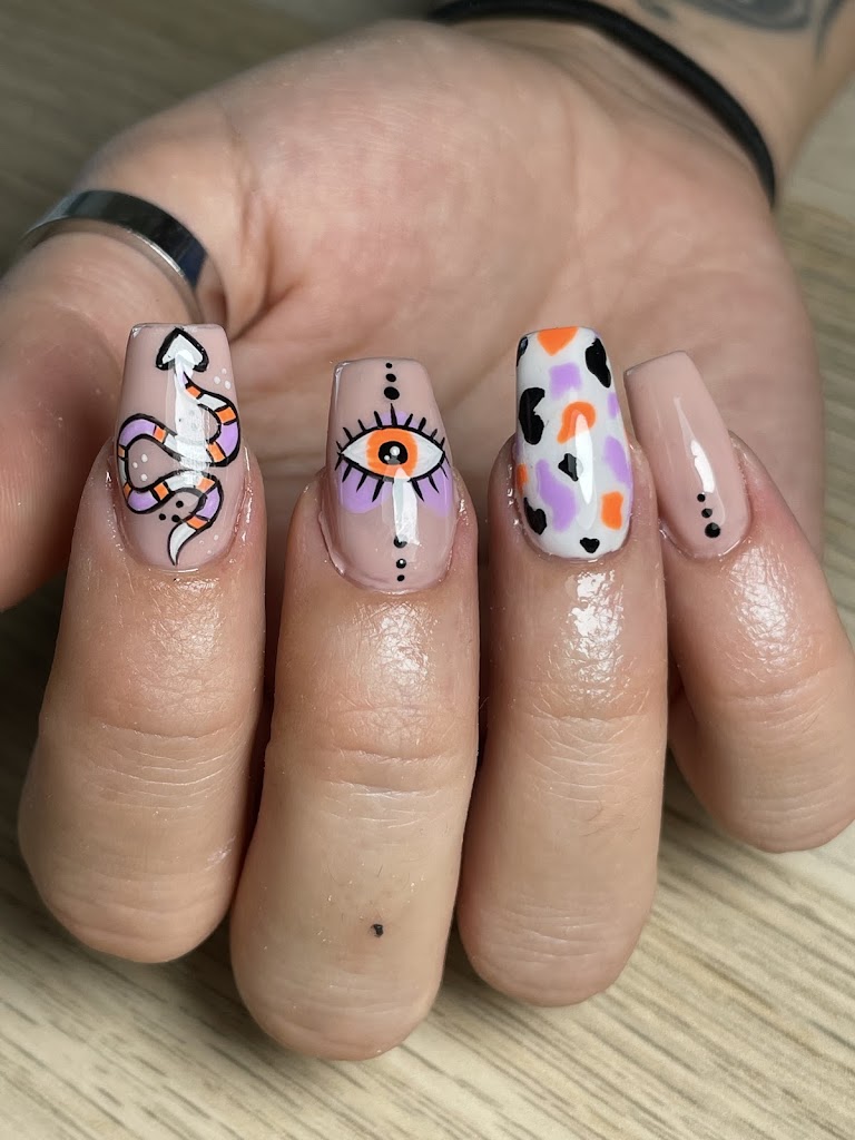 Carmen Hernaci | UNAS | MICROPIGMENTACION | PESTANAS