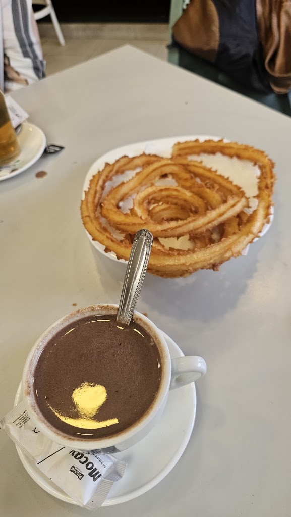La Ruleta — Cafe