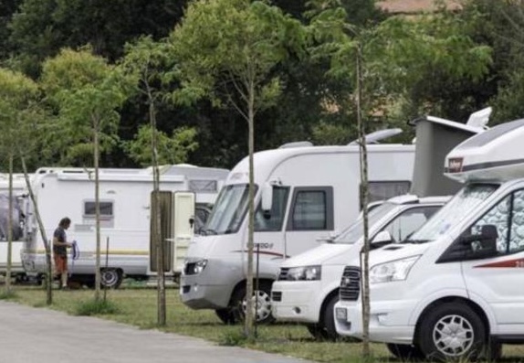 Parking Caravanas - E.S. Inigo