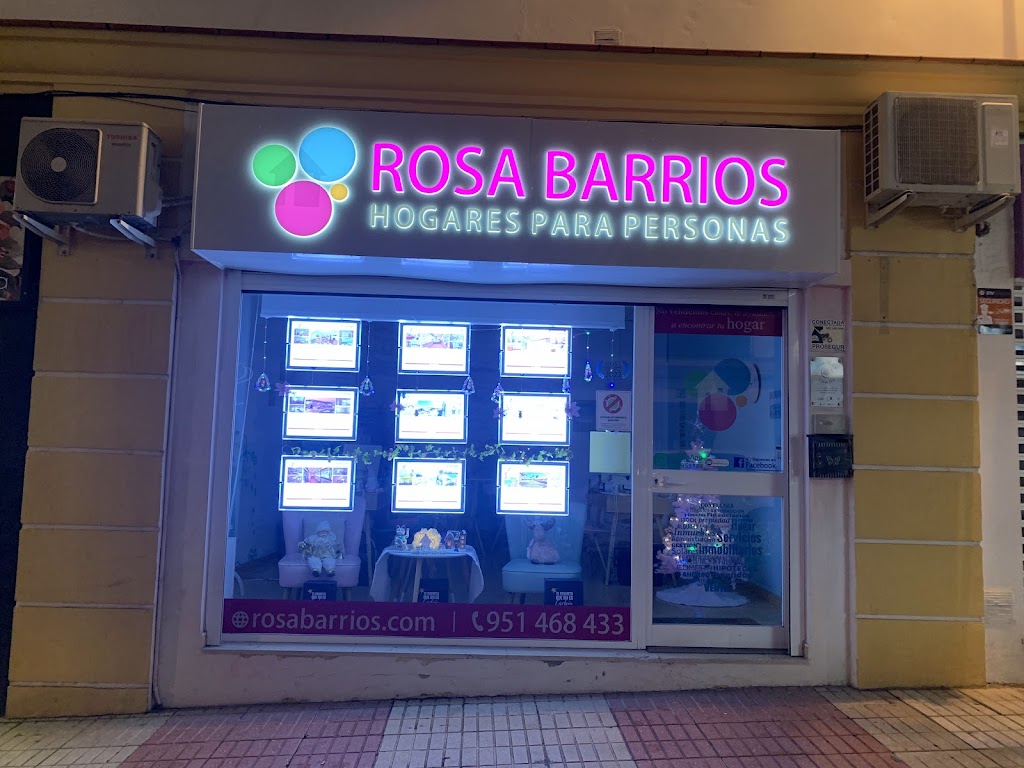 ROSA BARRIOS "Hogares para personas"