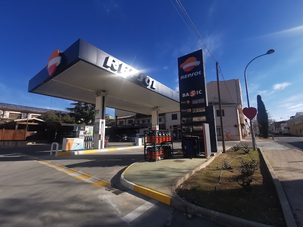 Estacion de Servicio Repsol — Estacion de servicio
