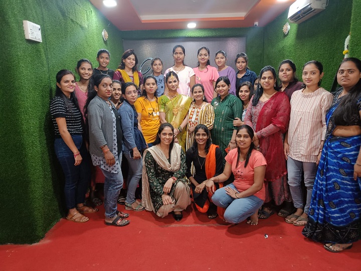 Shivani Kale Beauty Salon And Makeup Studio