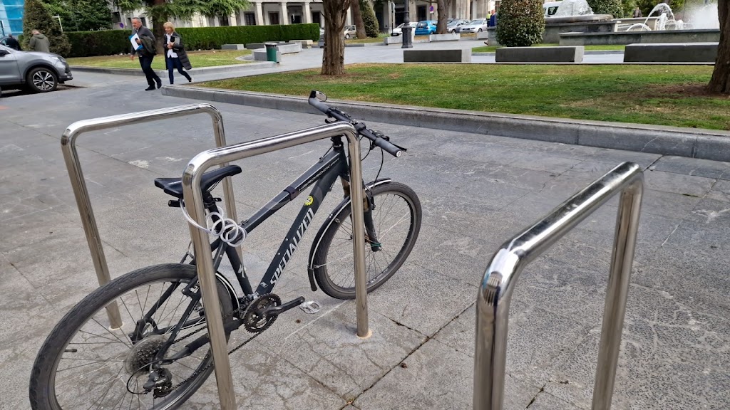 Bici parking Plaza Espana