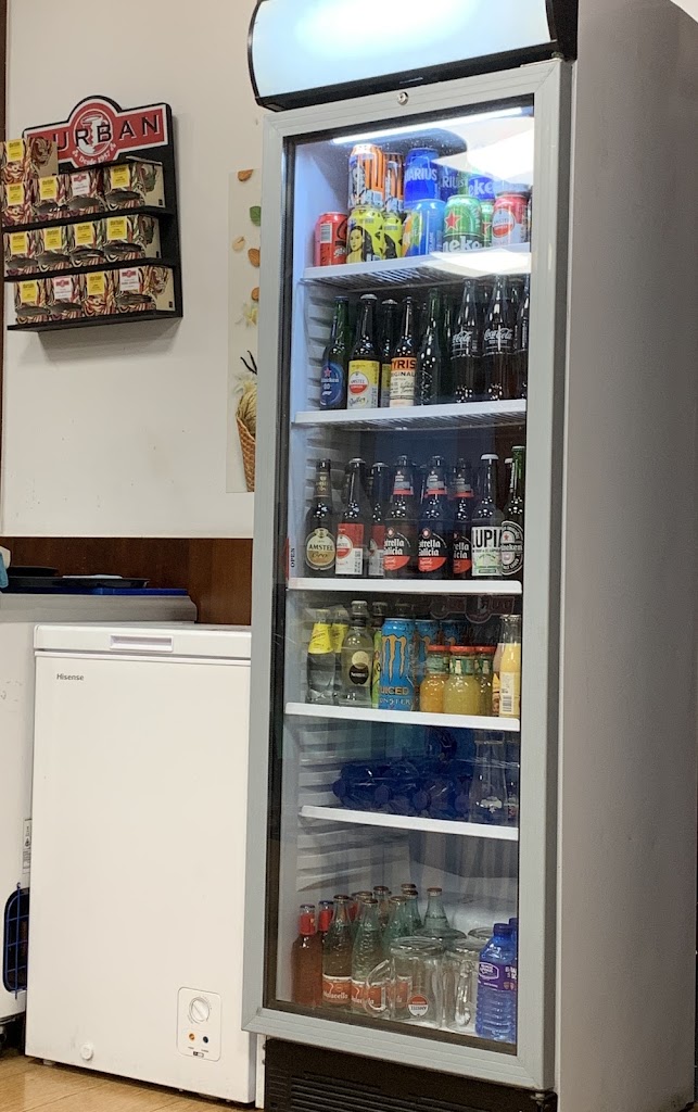 Cafeteria Heladeria La Conina — Ambiente