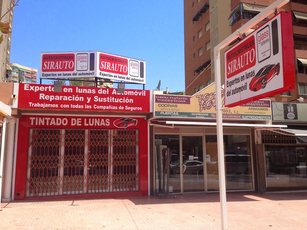 Autocristales Sirauto Benidorm cambio de lunas Glass Talleres — Exterior