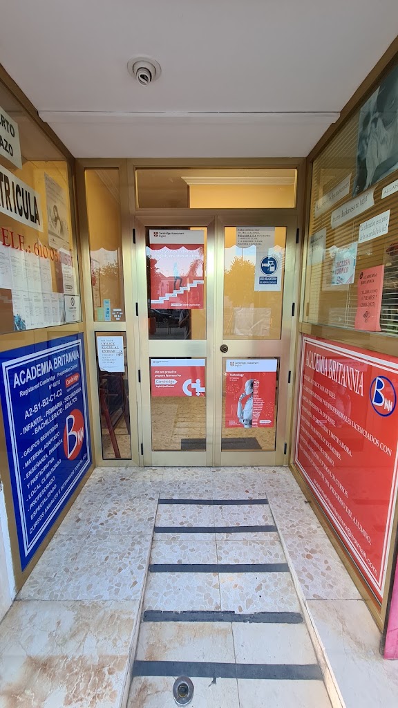 ACADEMIA BRITANNIA.Cambridge Preparation Centre — Del propietario