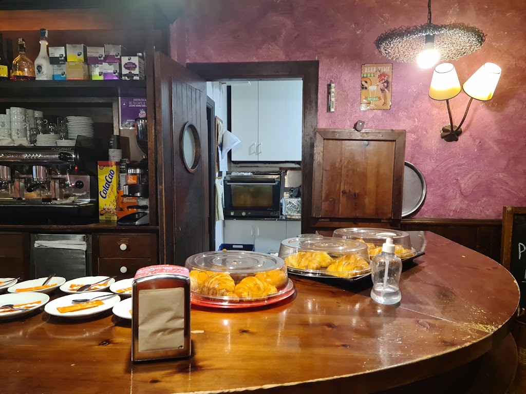 MALLORY CAFE — Comida y bebida