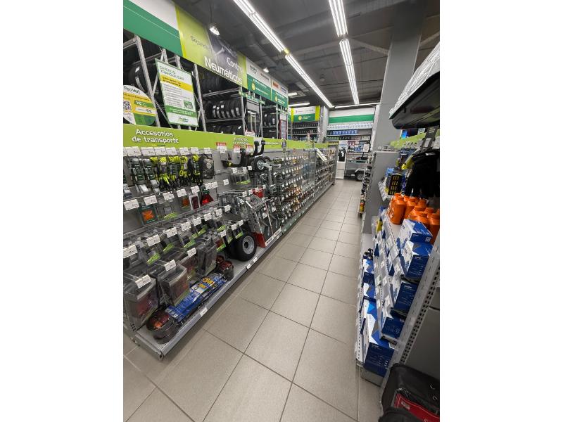 Feu Vert — Interior