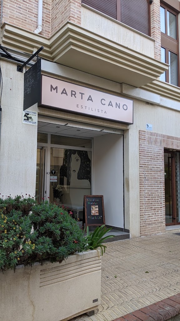 MARTA CANO ESTILISTA — Exterior