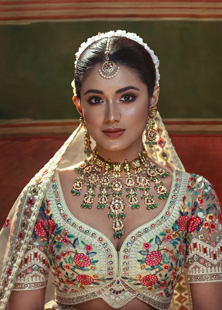 Makeover Finesse By Farhana Chaity