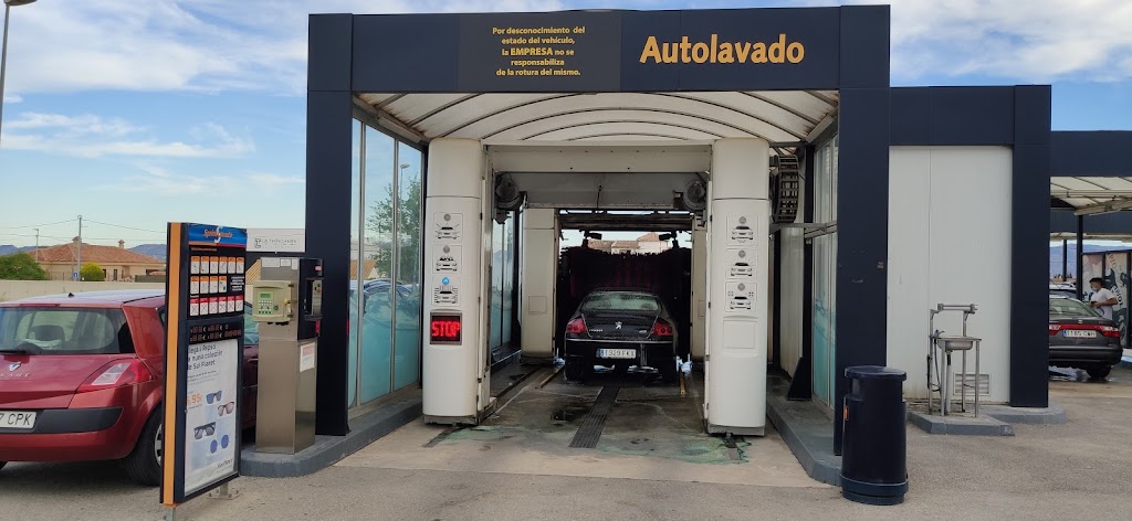 Estacion de Servicio Repsol — Exterior