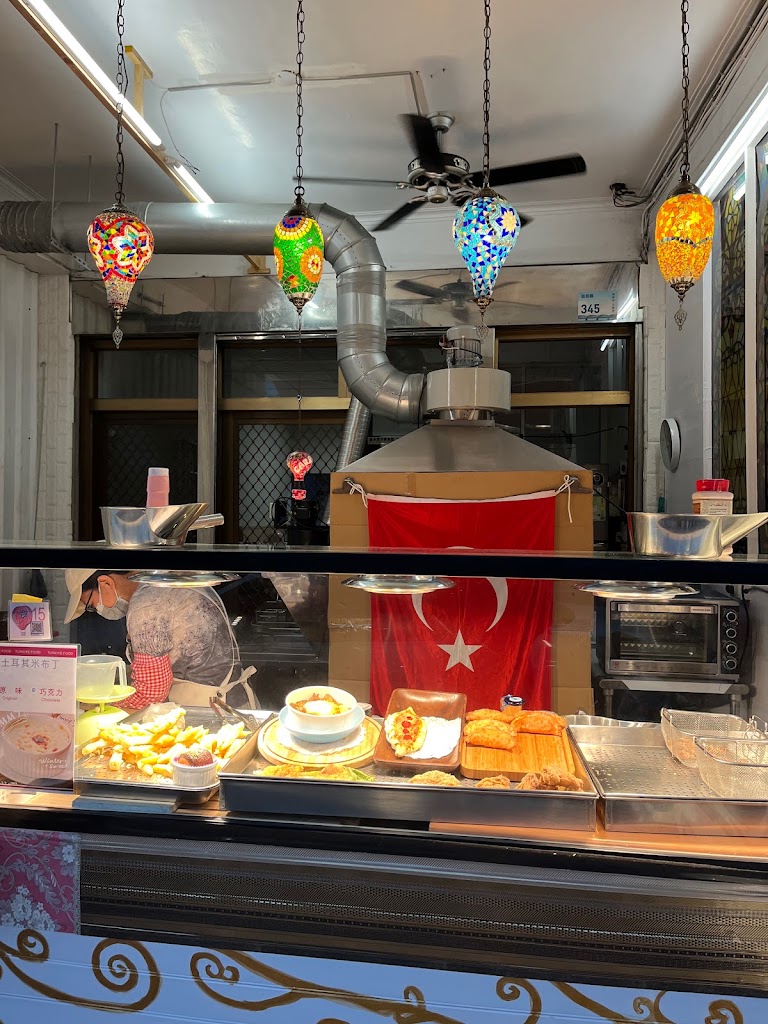 LILI土味情話土耳其美食烤炸物/屏東美食/屏東小吃/屏東必吃/屏東炸物/屏東烤物/屏東晚餐 的照片